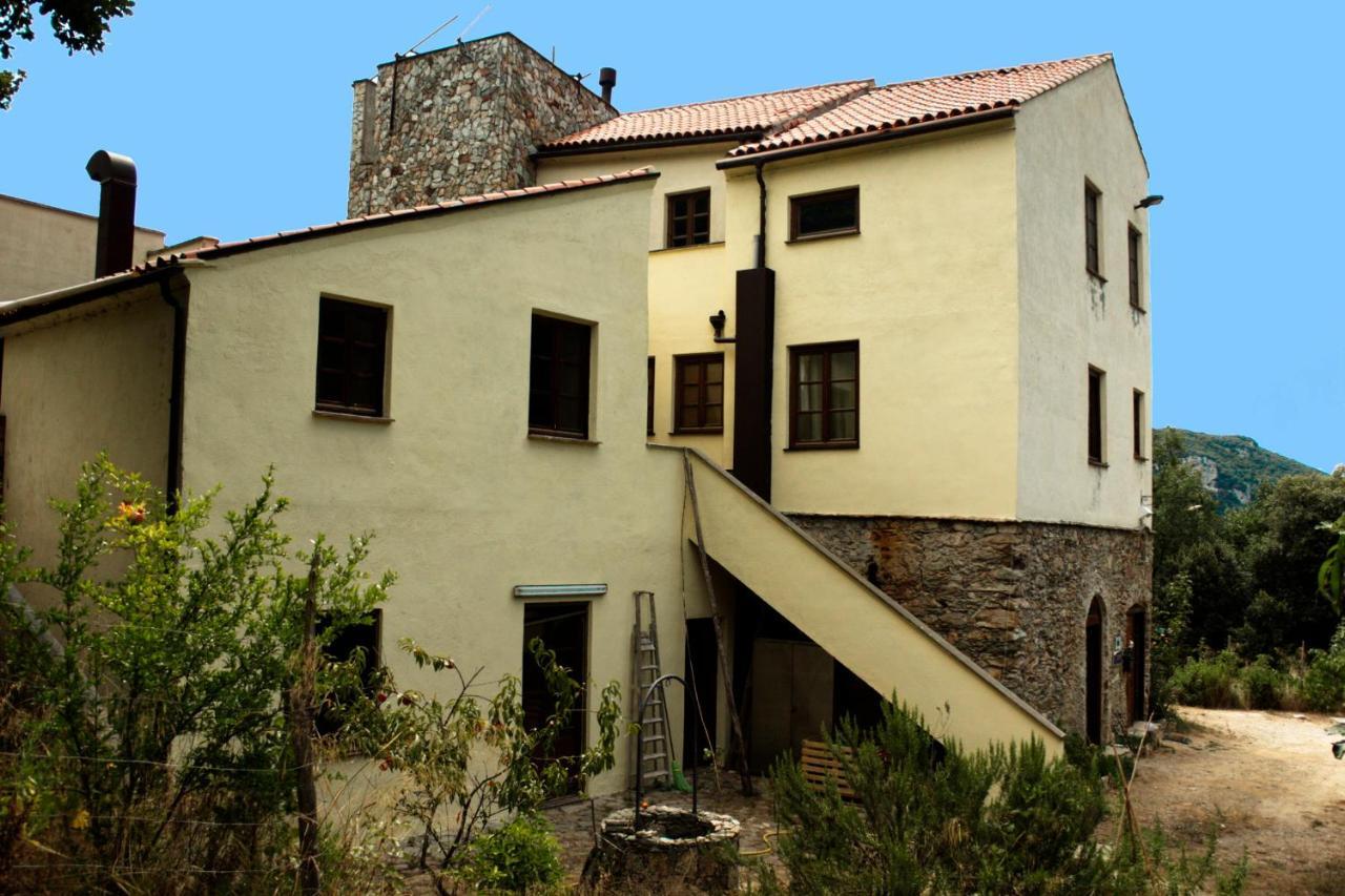 Le Petit Chateau Vezzi Portio Buitenkant foto